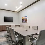 Best Western Plus First Coast Inn And Suites