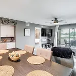 Stylish Fort Myers Condo About 2 Mi To Beaches!