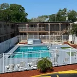 Budget Inn - St. Petersburg