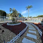 Budget Inn - St. Petersburg