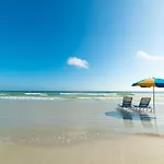 Shores Club 703