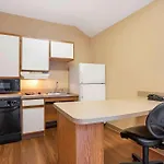 Extended Stay America Select Suites - Jacksonville Salisbury Rd Southpoint