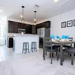 Splendid 4 Bedroom W Pool Close To Disney 132