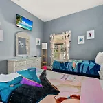 Family Friendly Condo Near Disney
