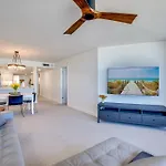Bella Luna, 2 Bed And 2 Bath Beachfront Condo
