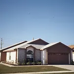 Laguna Villas
