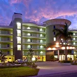 Crystal Palms Beach Resort