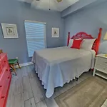 Dazzling 12Th Floor Condo With Ocean View - Unit 1204