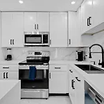 Pompano Gem, 1 Mi To Beach & 12 Pickleball Courts