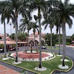 Grand Palms Spa & Golf Resort