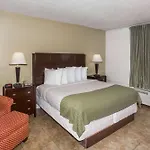 Days Inn By Wyndham St. Petersburg / Tampa Bay Area