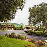 Super 8 By Wyndham North Palm Beach