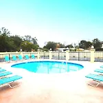 Fairway Inn