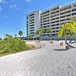 Upscale Gulf Front Hudson Condo With Pool