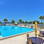 Upscale Gulf Front Hudson Condo With Pool