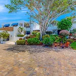 Island Breeze Sanctuary
