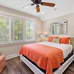 2465 Bungalo Home
