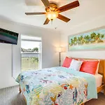 Cape Coral Retreat With Heated Pool And Lanai!