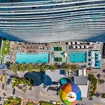 Lyfe Oceanview Resort Luxury 2 Bedroom Unit