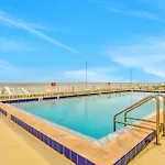 Oceania Plaza & Suites