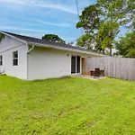 Pet-Friendly Jupiter Townhome, 6 Mi To Beaches!