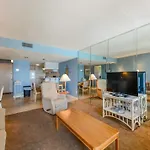Pinnacle Port Condos