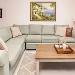 Majestic Beach Resort