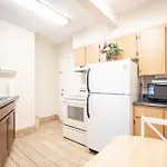 Island Sun Inn & Suites - Venice, Florida Historic Downtown & Beach Getaway