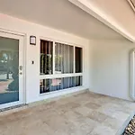 Seaside Oasis In Hollywood Lakes Near The Beach