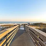 Seaspray West Unit 203