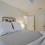 Anastasia Lodge Cabana