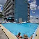 421 - Island Inn