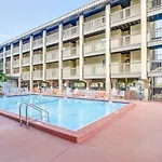 Oceanview Sand Dollar Villas Condo - Balcony - Pool