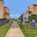 Tropical Beach Bungalow Down - Backyard - Grill - Across Street From Beach