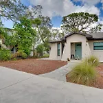 Bonita Springs Townhome Near Beach!