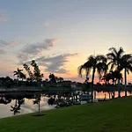 Sunrise To Sunset - Gorgeous Villa, Heated Pool And Spa, Bicycle - Del Boca Vista - Roelens