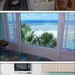 Islander Beach Resort