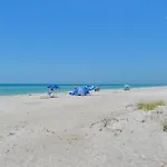 Sunlit Longboat Key Escape With Private Resort Beach