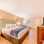 Seasons Florida Resort