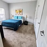 Paradise Palms 8952