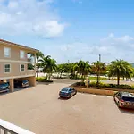 Oceanside 201
