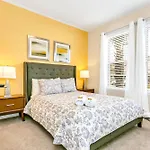 Upstay - Theater Games Pool - Hot Tub - Sleeps 16