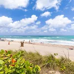 Ramada Plaza By Wyndham Marco Polo Beach Resort