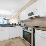 The Pearl 404