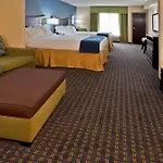 Holiday Inn Express & Suites Largo-Clearwater