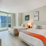 Lyfe Resort Stunning 2 Bdr Modern On The Ocean