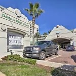 Daytona Beachfront Condo With Ocean View