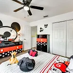 Disney-Themed Villa With Heated Pool, 10 Mi To Parks