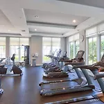 Studio With Rooftop Pool In Boynton Beach