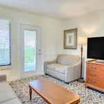 La Fiesta Ocean Inn & Suites